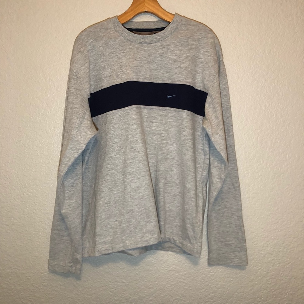 Nike Men’s Crew Neck Pullover Color Block Shirt M